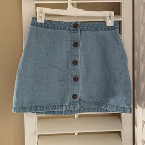 Forever 21 buttoned denim skirt